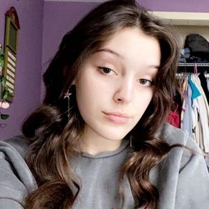 Meet your Posher, Jaclyn